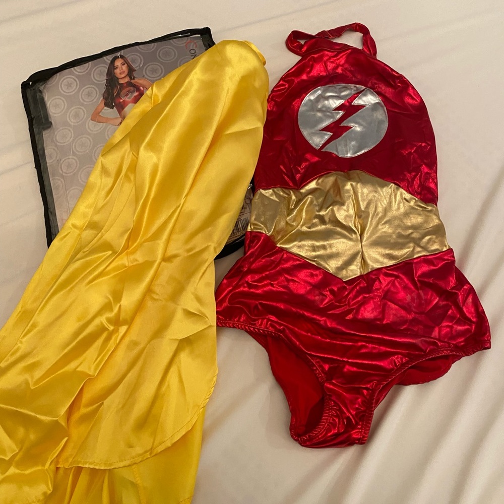 The flash Superhero costume